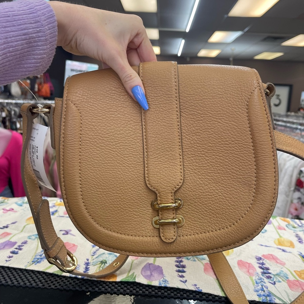 Banana Republic Camel Crossbody Bag - Picture 4 of 5